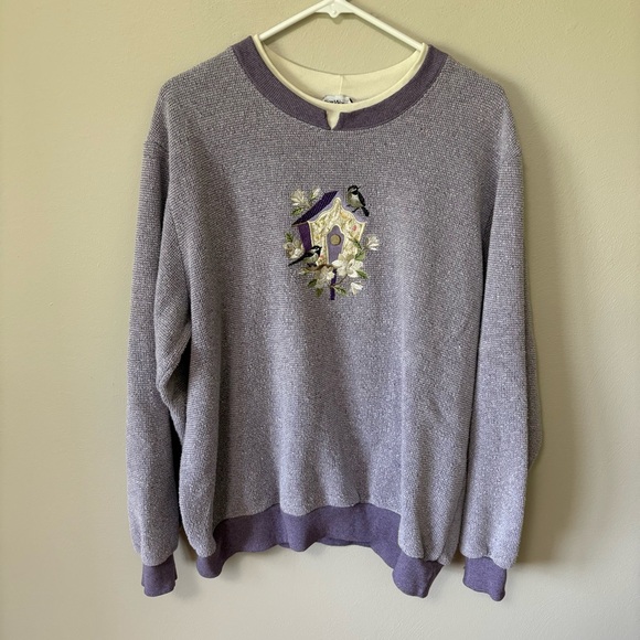 Vintage Bird Embroidered Sweatshirt - Picture 1 of 6